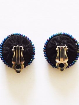 LUNGI CLIP-ON EARRINGS