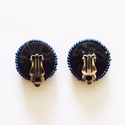 LUNGI CLIP-ON EARRINGS