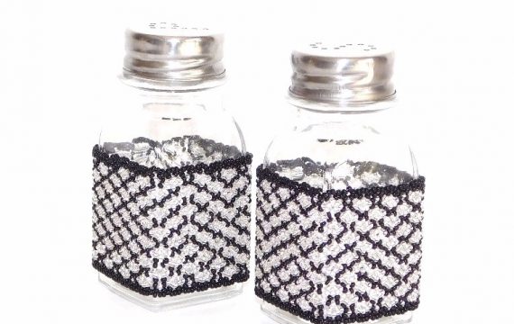 BEADED SALT & PEPPER SET