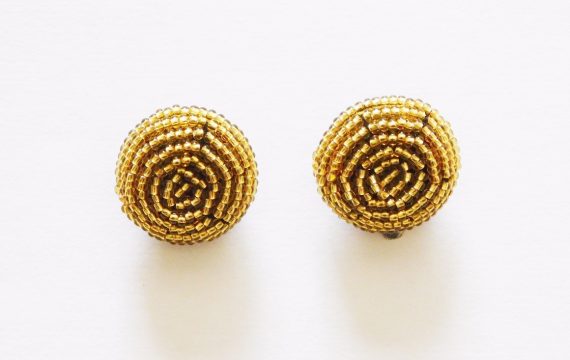 LUNGI CLIP-ON EARRINGS