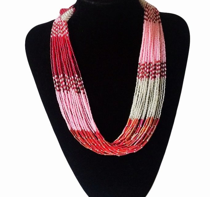 FIKILE NECKLACE