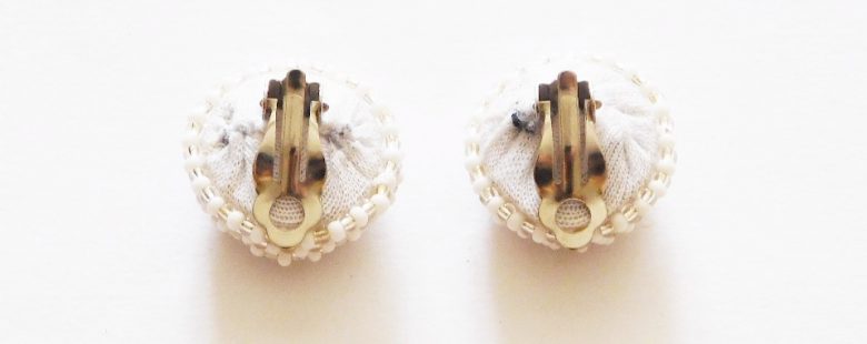 LUNGI CLIP-ON EARRINGS