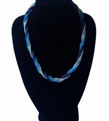 MELEKA NECKLACE