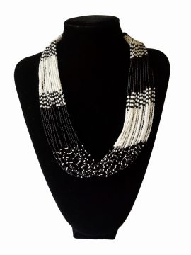 FIKILE NECKLACE