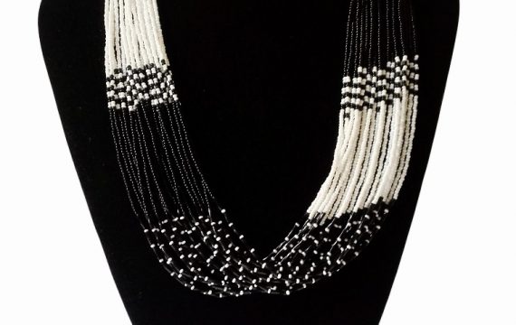 FIKILE NECKLACE