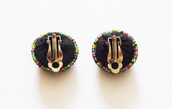 LUNGI CLIP-ON EARRINGS