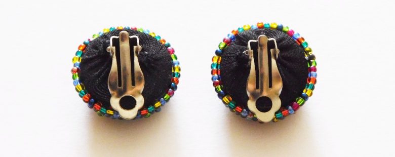 LUNGI CLIP-ON EARRINGS