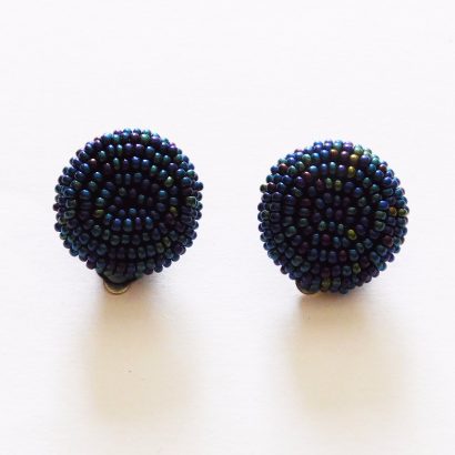 LUNGI CLIP-ON EARRINGS