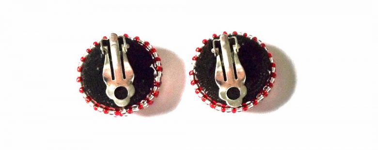 LUNGI CLIP-ON EARRINGS