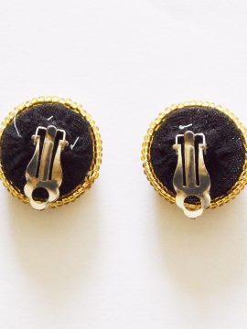 LUNGI CLIP-ON EARRINGS