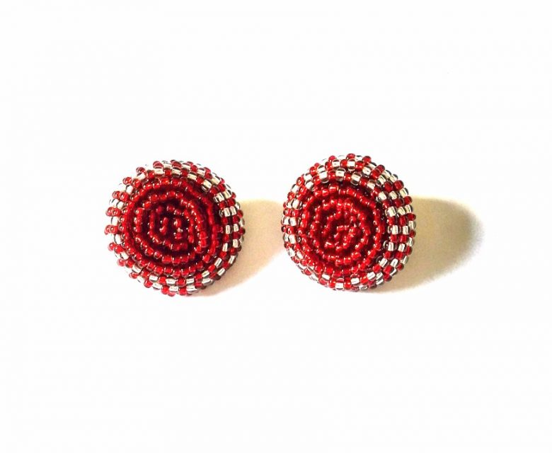 LUNGI CLIP-ON EARRINGS