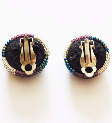 LUNGI CLIP-ON EARRINGS