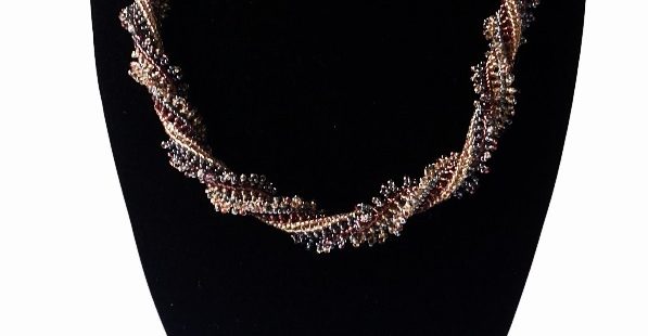 PHINDILE NECKLACE